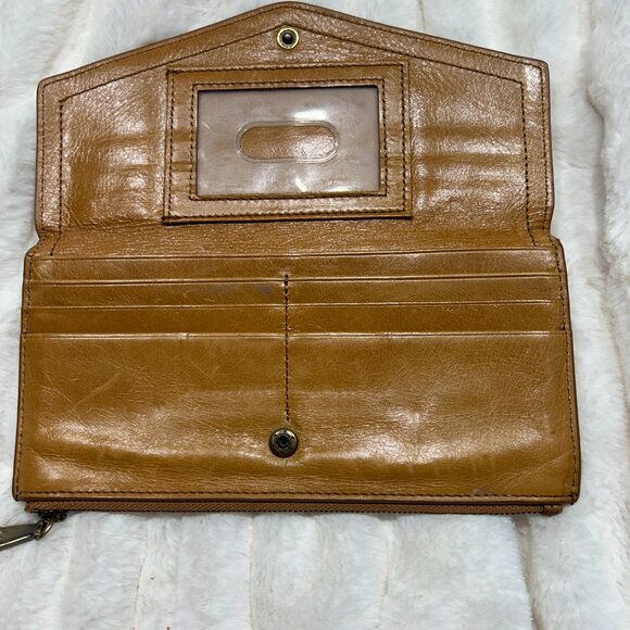 HOBO Vintage Leather Clutch Wallet - Picture 5 of 6